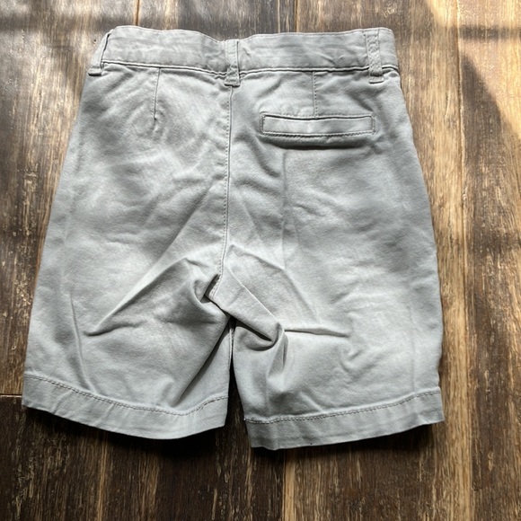 Two pairs of light tan shorts - Picture 3 of 3